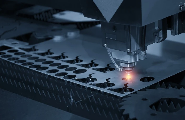 Laser cutting machine for cutting thin steel sheets