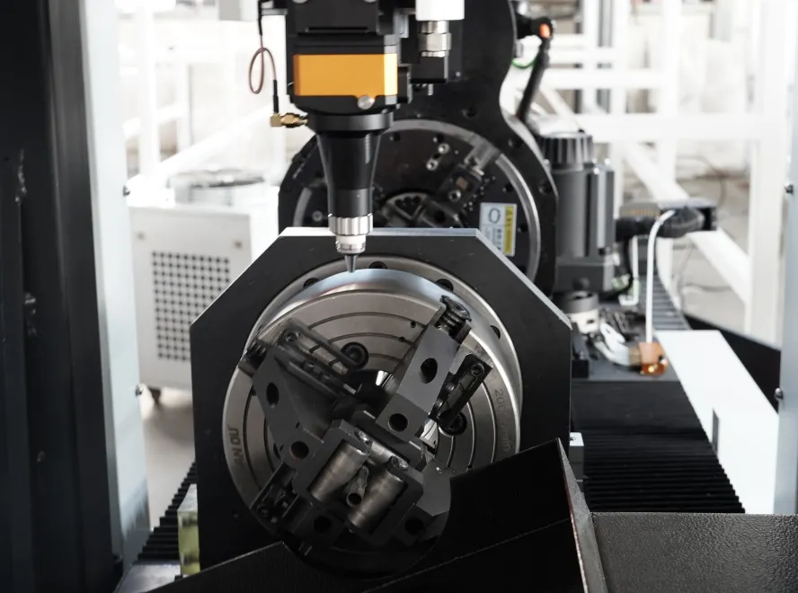 automatic-pneumatic-chuck-laser-tube-cutter