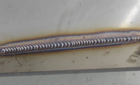 Laser welding of stainless steel with fish scales